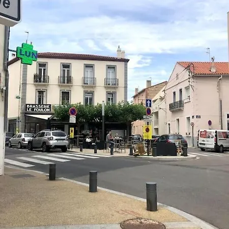 : Bel Emplacement Avec Terrasse